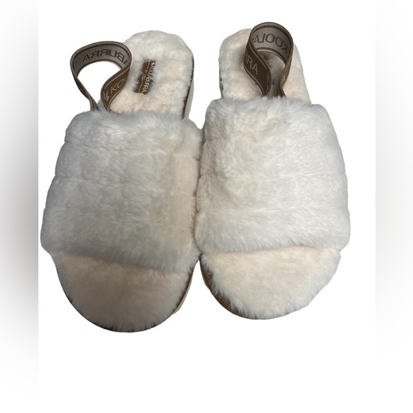 NWOT Koolaburra by Ugg Cream Fuzz II Slip on Sandals 10 - Picture 5 of 7